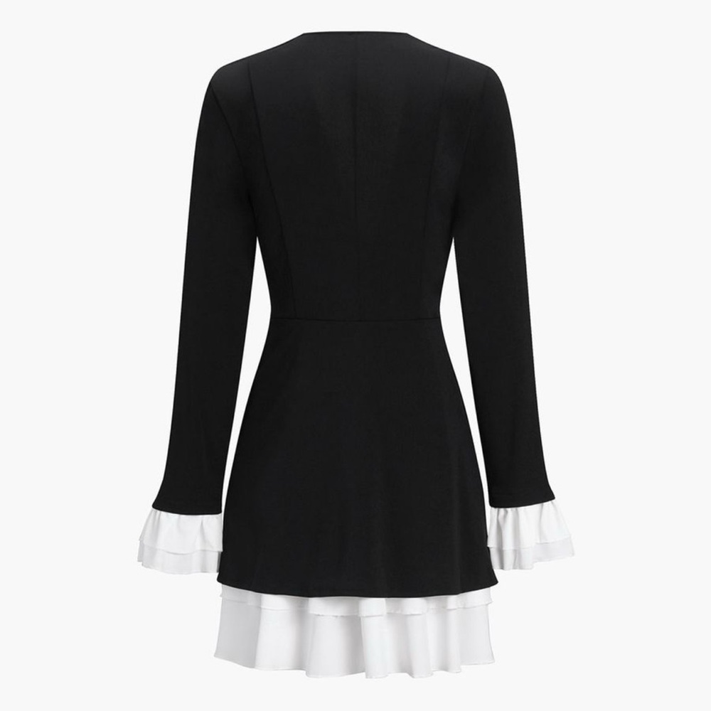 Elegant Black and White Women's Dress - Picture 3 of 3